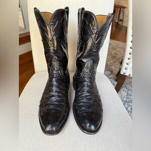 Lucchese full quill ostrich roper boots. Size men’s 7 1/2.